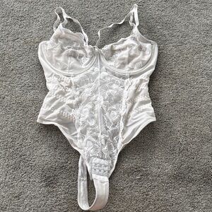 Elegant White Lace Bodysuit